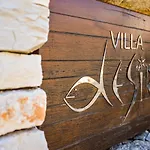 Desire For 10 People In Istria With Private 53 M2 Pool And Pet Friendly