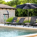 Desire For 10 People In Istria With Private 53 M2 Pool And Pet Friendly ヴィラ *